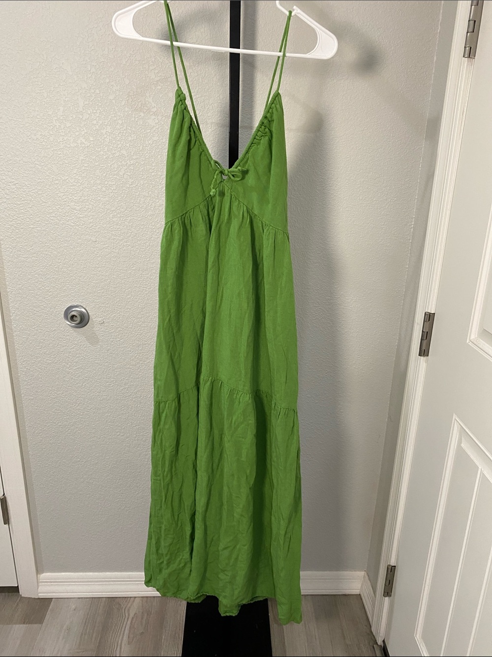 Sim And Sam Green Spaghetti-Strap Maxi Dress